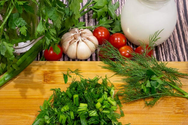 Zestaw świeżych składników na stole